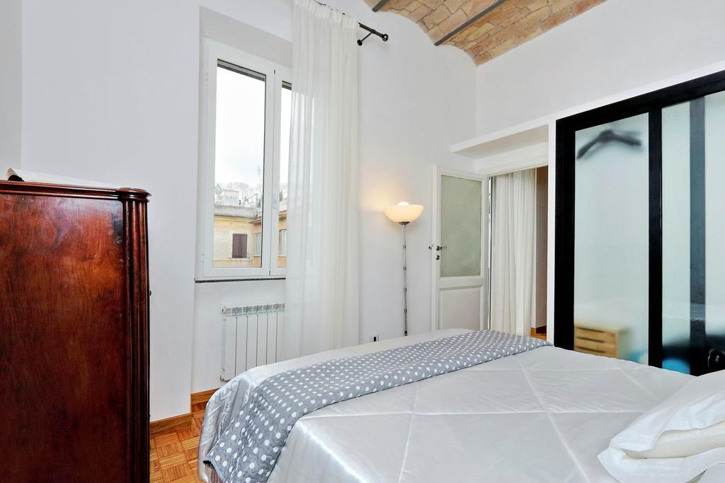 רומא Penitenza Apartment מראה חיצוני תמונה
